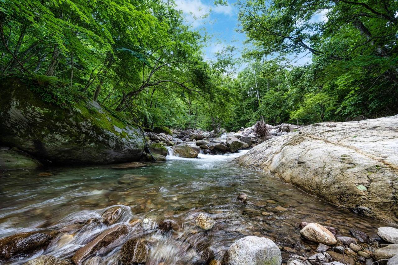 旅館 八丁の湯 3*